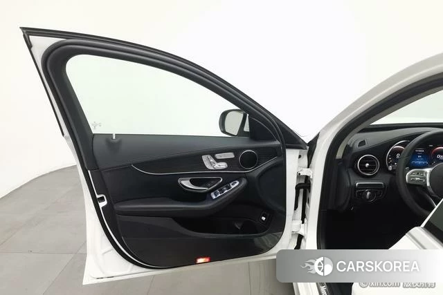 Mercedes-Benz Class C id 4300052 из Китая 18