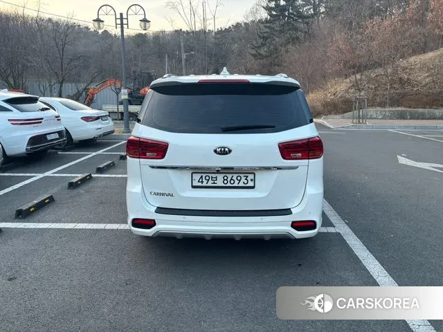 Kia The New Carnival id 3661818 из Кореи 9