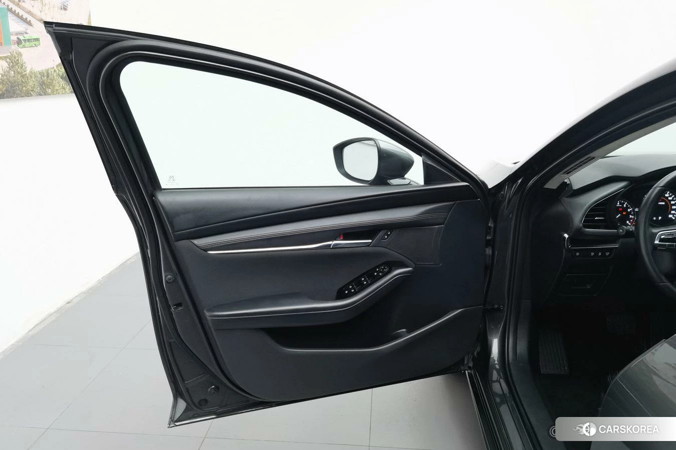 Mazda 3 id 4487212 из Китая 18