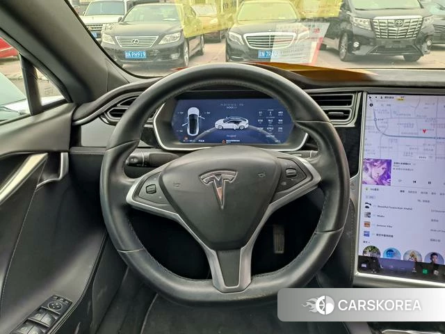 Tesla Model S id 4208497 из Китая 11
