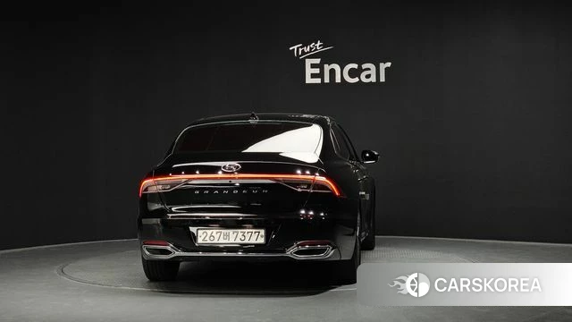 Hyundai The New Grandeur IG id 4402740 из Кореи 25