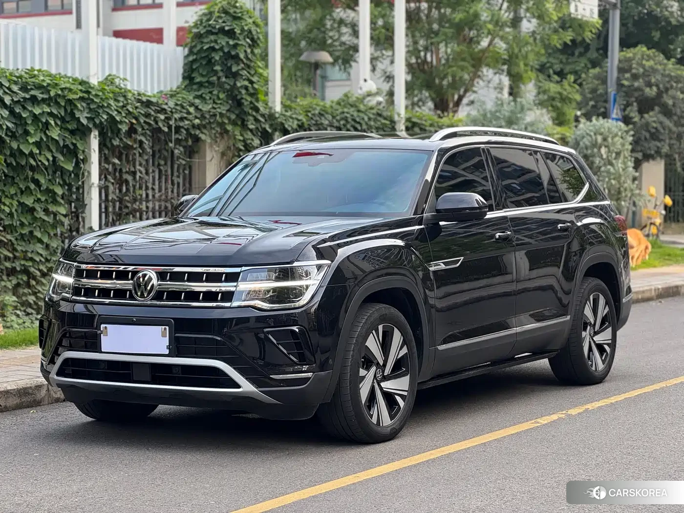 Volkswagen Touareg id 4634764 из Китая 15