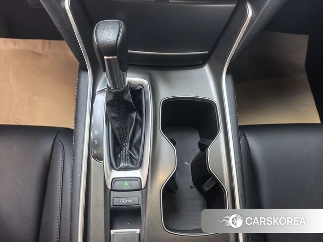 Honda Accord id 4213057 из Китая 9