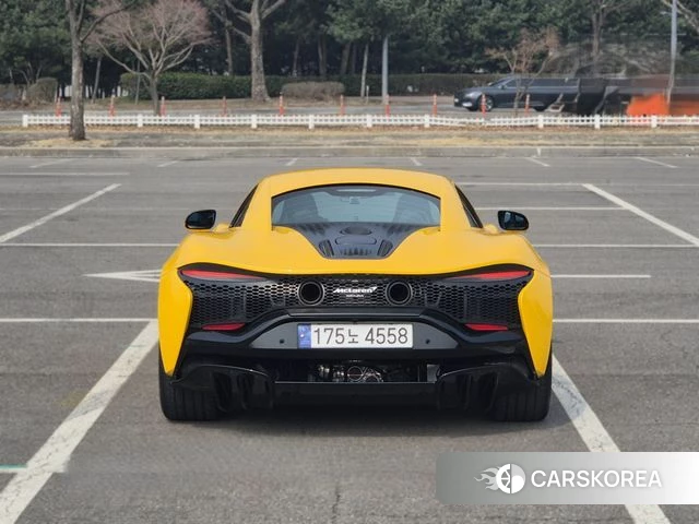 McLaren Artura id 3850703 из Кореи 14