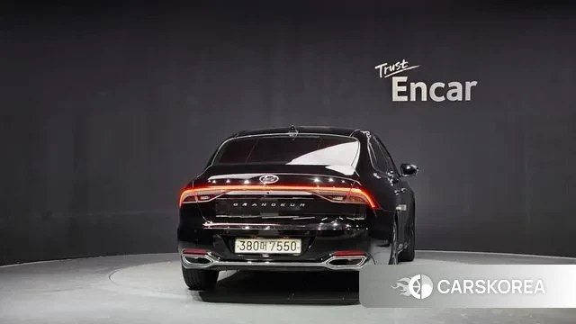 Hyundai The New Grandeur IG Hybrid id 3479408 из Кореи 14