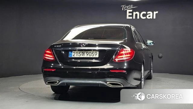 Mercedes-Benz E-Class W213 id 4325780 из Кореи 28