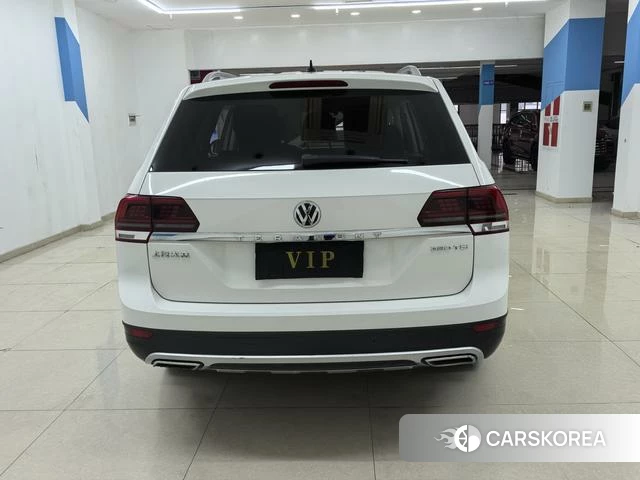 Volkswagen Tourang id 4219903 из Китая 10