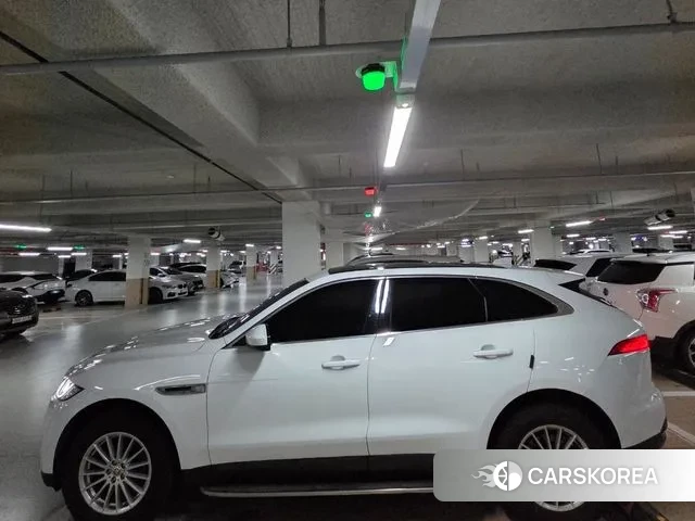 Jaguar F-PACE id 3698955 из Кореи 12