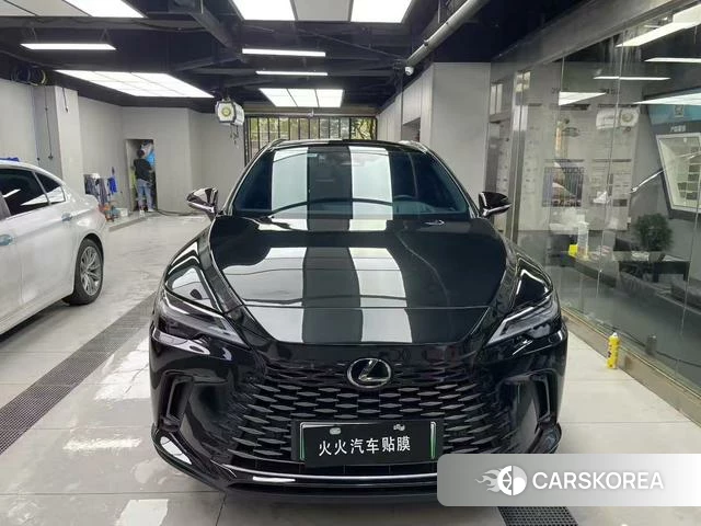 Lexus RX PHEV 2024 Черный из Китая, фото 6