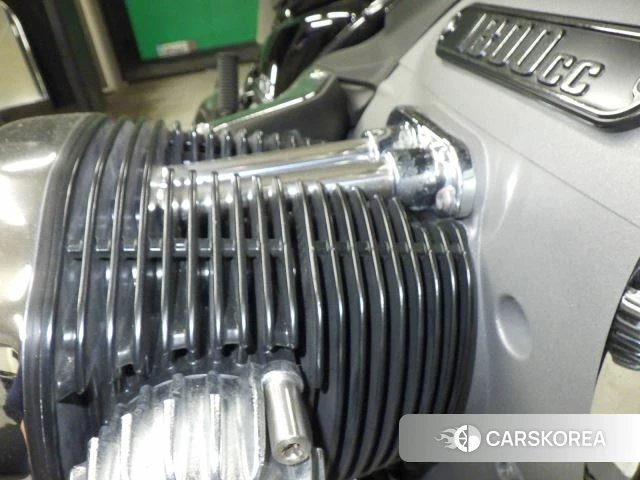 Engine photo