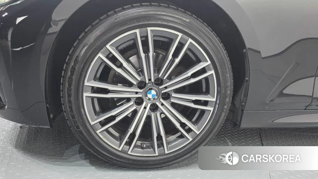 BMW 3 Series (G20) id 3844704 из Кореи 14