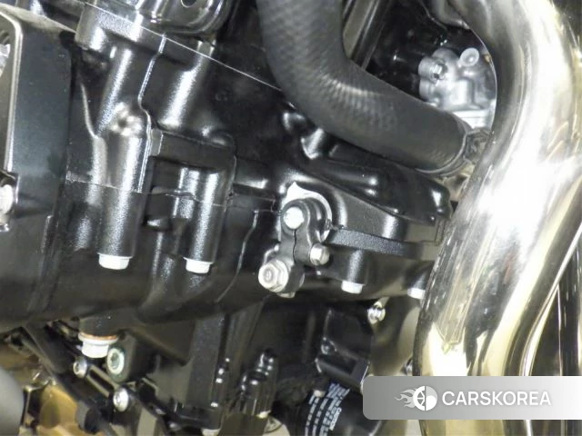 Engine photo