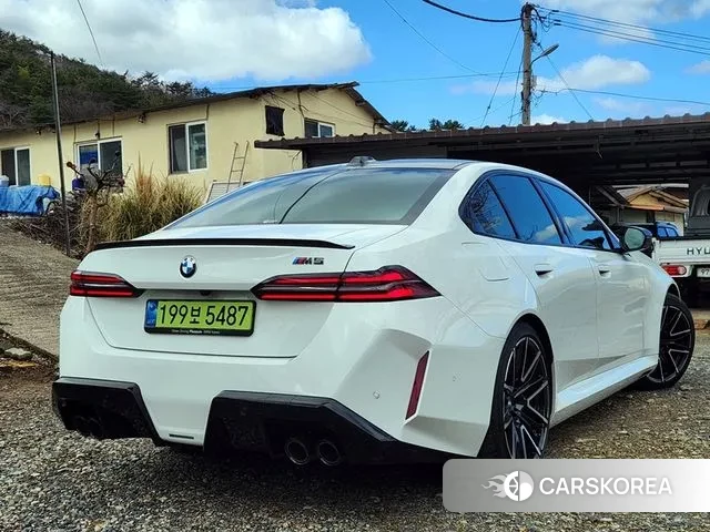 BMW M5 (G90) id 3733991 из Кореи 14