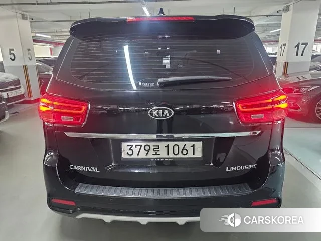 Kia The New Carnival id 2976543 из Кореи 14