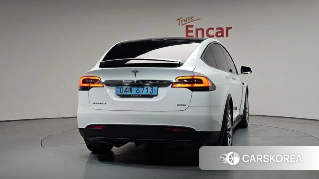 Tesla Model X id 4377974 из Кореи 34