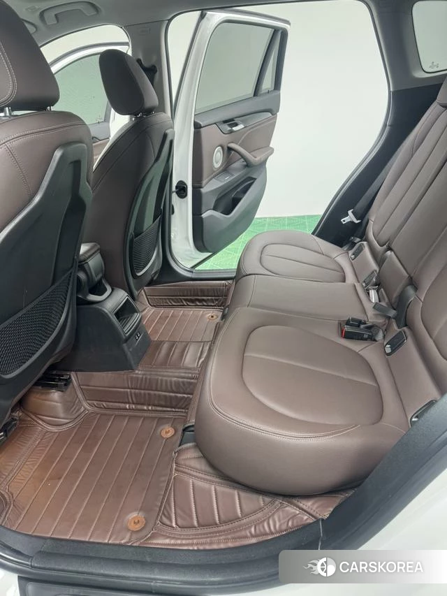 BMW X1 id 4290755 из Китая 19