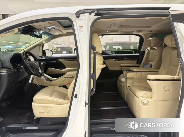 Toyota Elfa id 4222279 из Китая 11