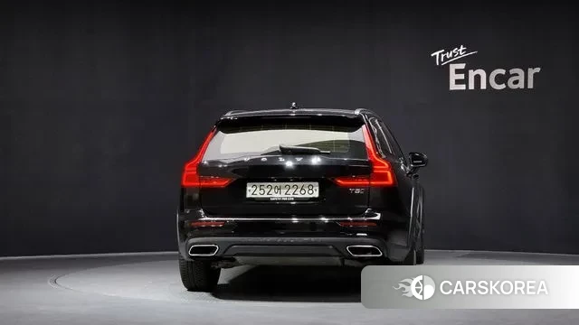 Volvo V60 Cross-Country 2nd Generation id 3474228 из Кореи 14