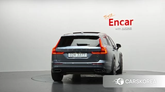 Volvo V60 Cross-Country 2nd Generation id 4625988 из Кореи 14
