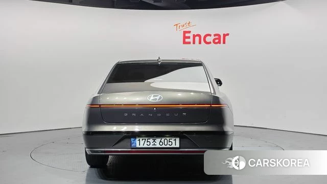 Hyundai Grandeur (GN7) id 3883510 из Кореи 14