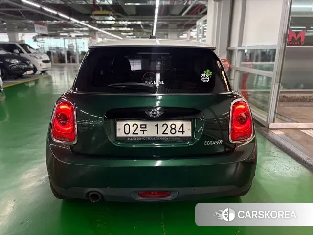 Mini Cooper 2018 Темно-зеленый из Кореи, фото 5