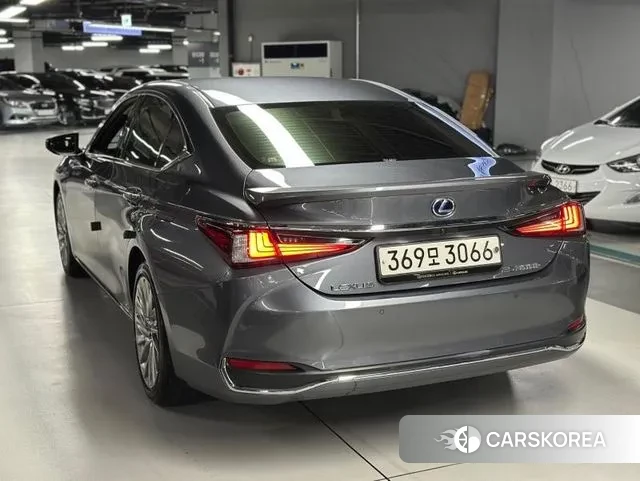 Lexus ES300h 7th generation id 3059882 из Кореи 14