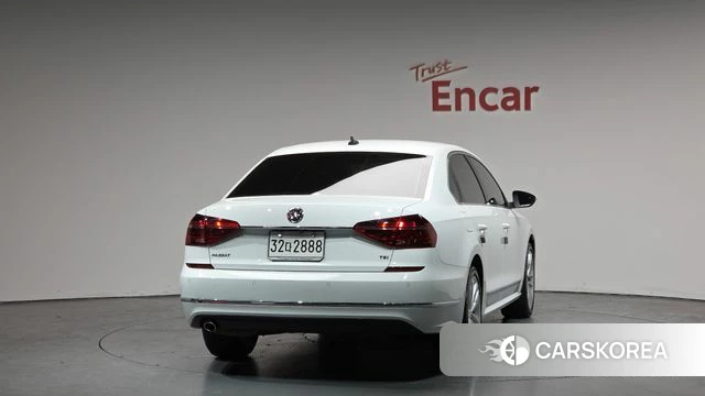 Volkswagen The New Passat id 3942860 из Кореи 14