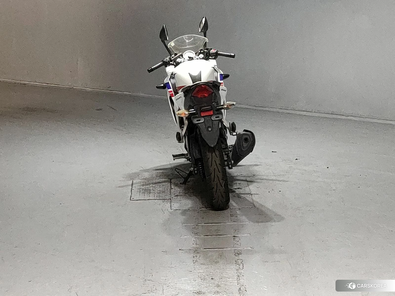 Honda CBR250R 2013 из Японии, фото 3
