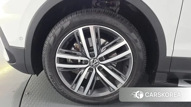 Volkswagen Tiguan Allspace id 3372707 из Кореи 14