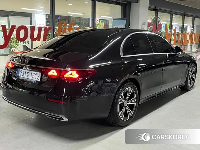 Mercedes-Benz E-Class W214 id 3909314 из Кореи 11