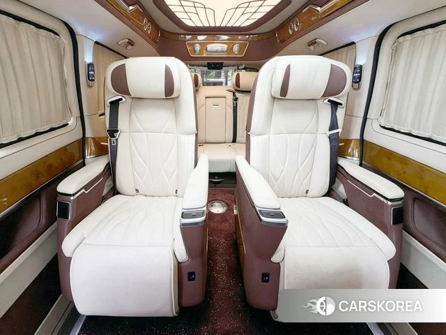 Mercedes-Benz V-class 2022 Черный из Китая, фото 4