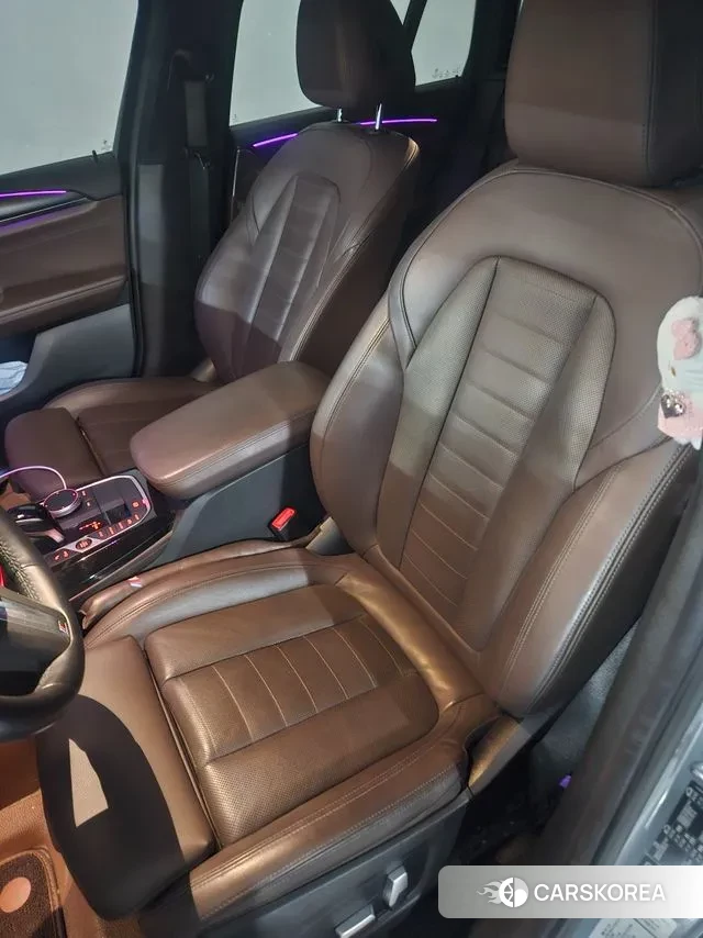 BMW X4 (G02) 2022 Серебристо-серый из Кореи, фото 4