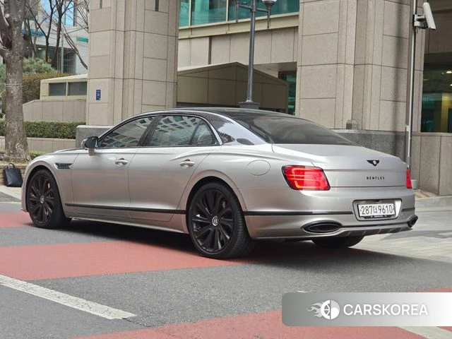 Bentley Flying Spur 4th Generation id 3810753 из Кореи 14