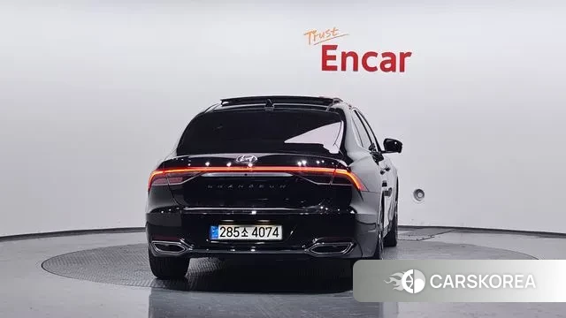 Hyundai The New Grandeur IG id 3438240 из Кореи 14