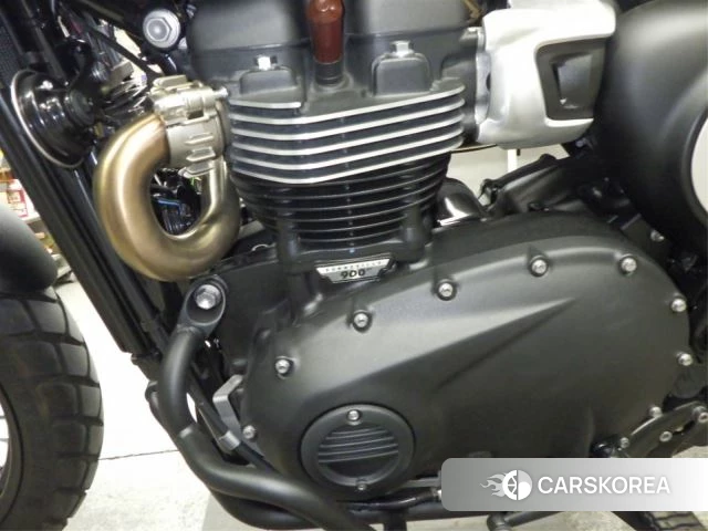Engine photo