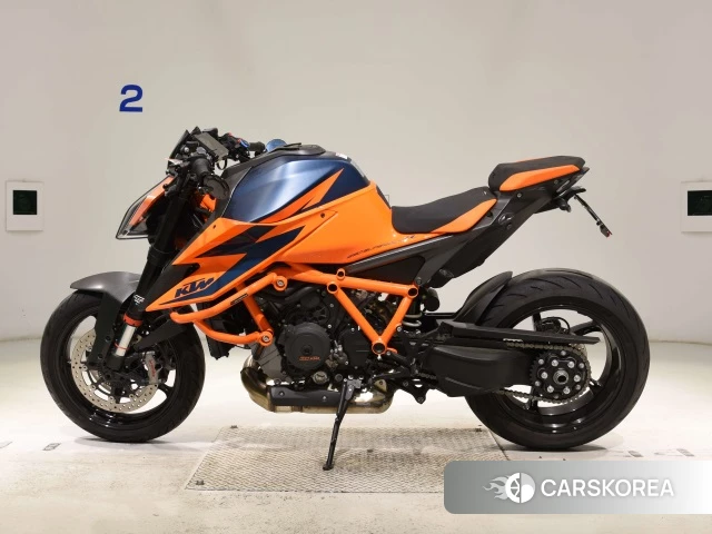 Проданный KTM 1290 SUPER DUKE R 2021 из Японии