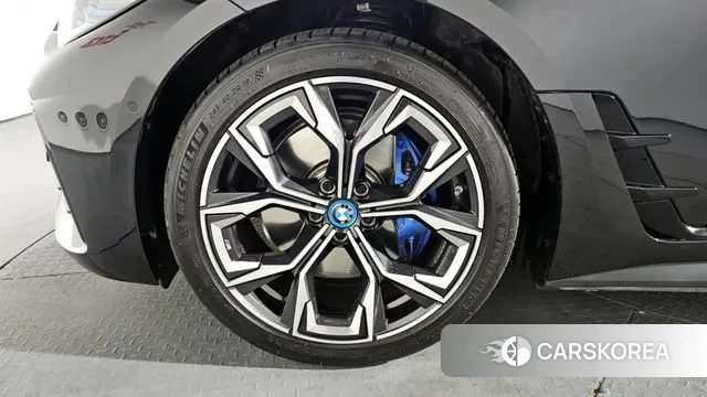 BMW i4 id 3633900 из Кореи 14