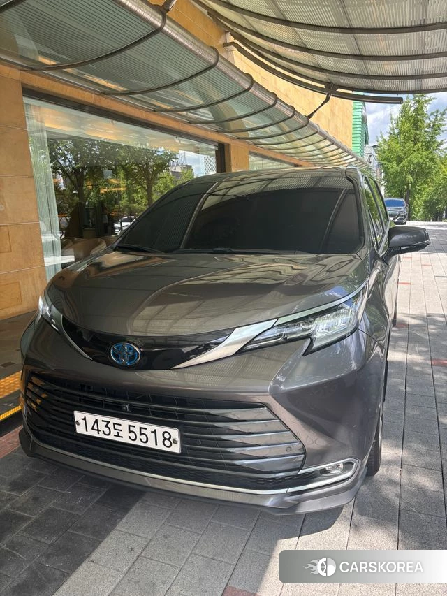 Toyota Sienna 4th Generation 2023 Серый из Кореи, фото 4