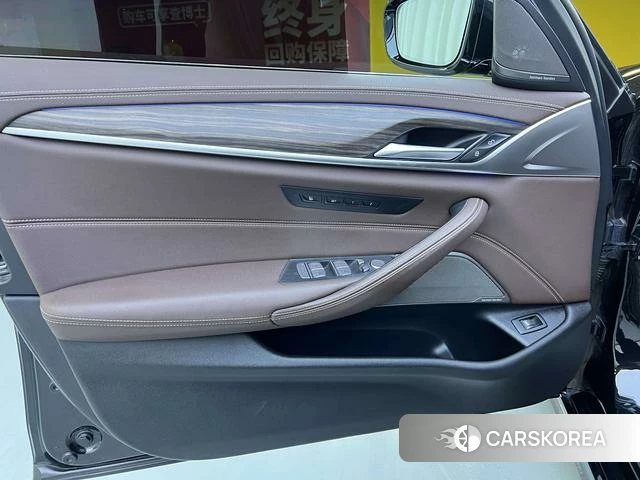 BMW 5 series id 4227927 из Китая 20