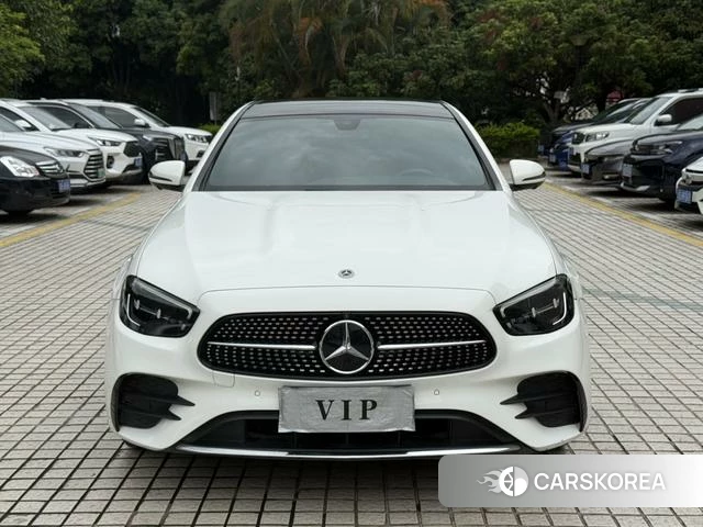 Mercedes-Benz E-class 2022 Белый из Китая, фото 4