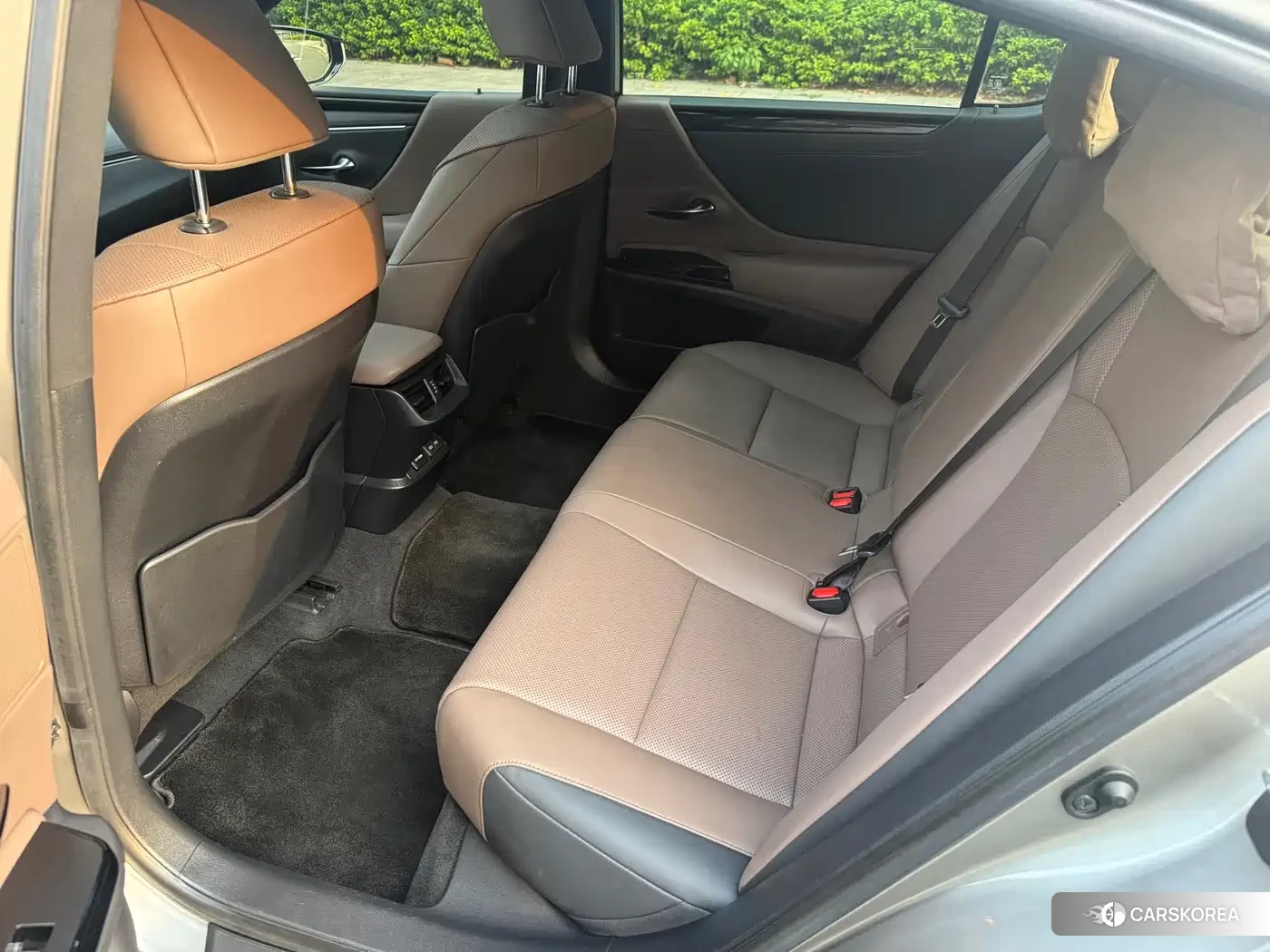Lexus ES id 4629179 из Китая 9