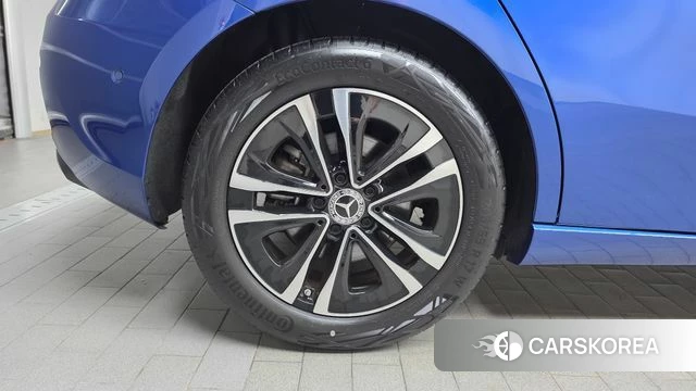 Mercedes-Benz A-Class W177 id 4762519 из Кореи 26