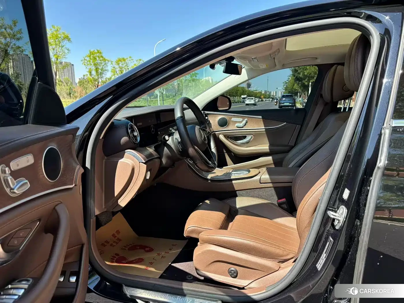 Mercedes-Benz E-class New Energy 2022 Черный из Китая, фото 4