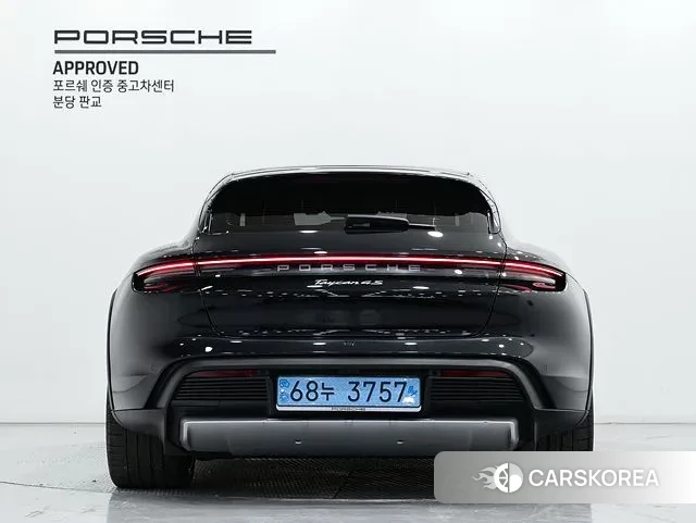 Porsche Taycan id 3725982 из Кореи 14