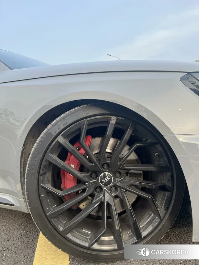 Audi RS 4 id 4241373 из Китая 9