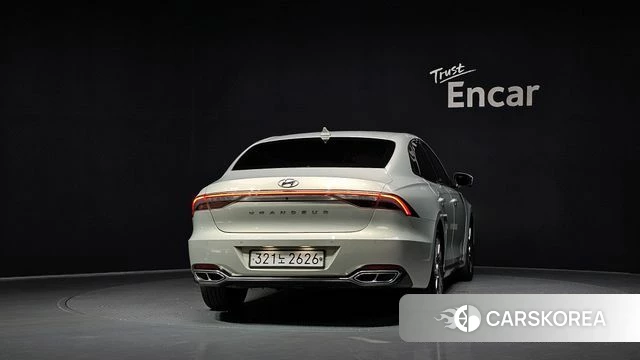 Hyundai The New Grandeur IG Hybrid id 4435113 из Кореи 14