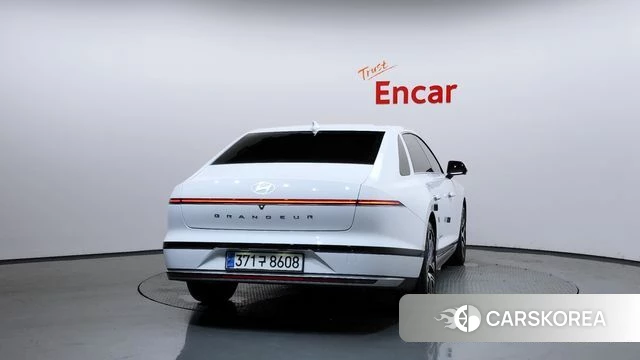 Hyundai Grandeur Hybrid (GN7) id 4571309 из Кореи 31