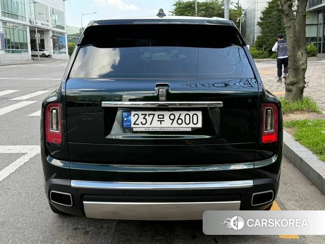 Rolls-Royce Cullinan id 4585124 из Кореи 12