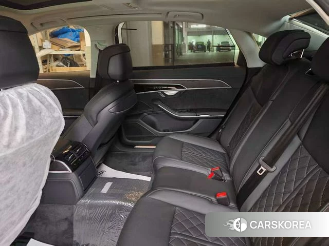 Audi A8 id 4329199 из Китая 16