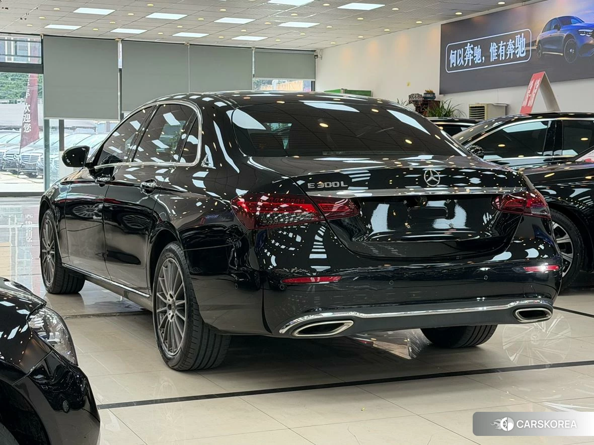 Mercedes-Benz E-class id 4455199 из Китая 13